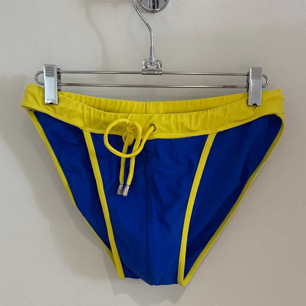 New from Spain Blue and Yellow Men's Swim Briefs 30-34 L